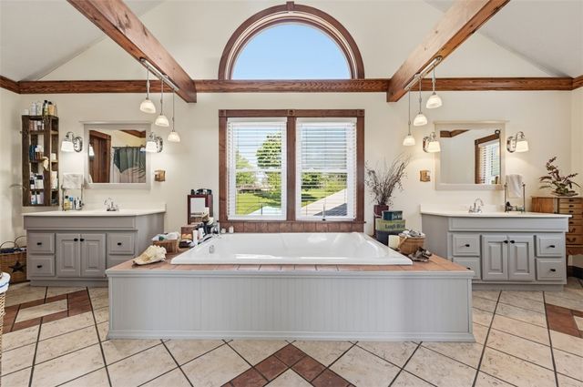 2976 Henderson Road, Mt Pleasant Twp, PA 15301