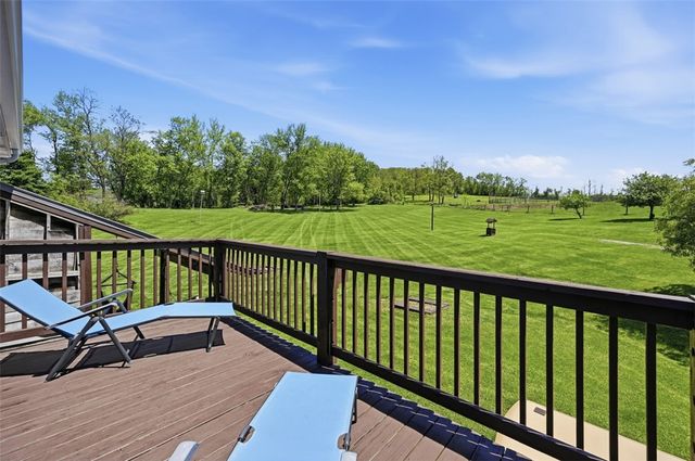 2976 Henderson Road, Mt Pleasant Twp, PA 15301
