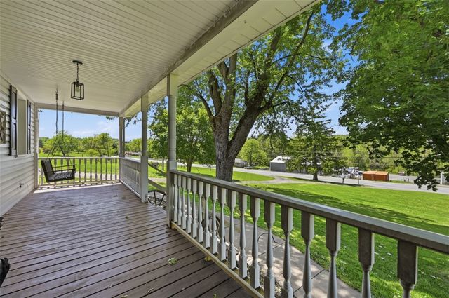 2976 Henderson Road, Mt Pleasant Twp, PA 15301