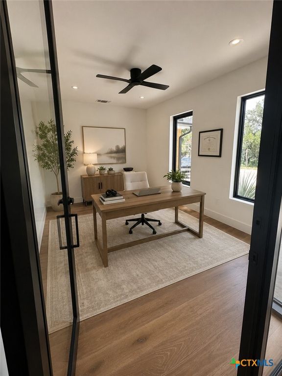 Image 7 of property listing at 57 Ohio Street, New Braunfels, TX 78130