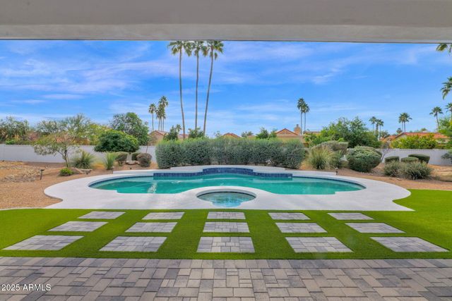 8595 E Sharon Drive, Scottsdale, AZ 85260