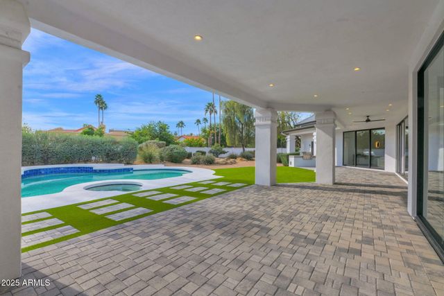 8595 E Sharon Drive, Scottsdale, AZ 85260