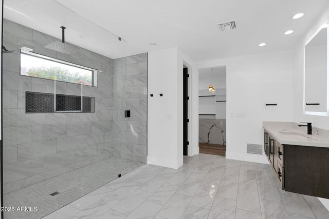 8595 E Sharon Drive, Scottsdale, AZ 85260