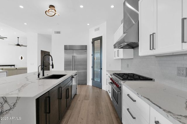 8595 E Sharon Drive, Scottsdale, AZ 85260