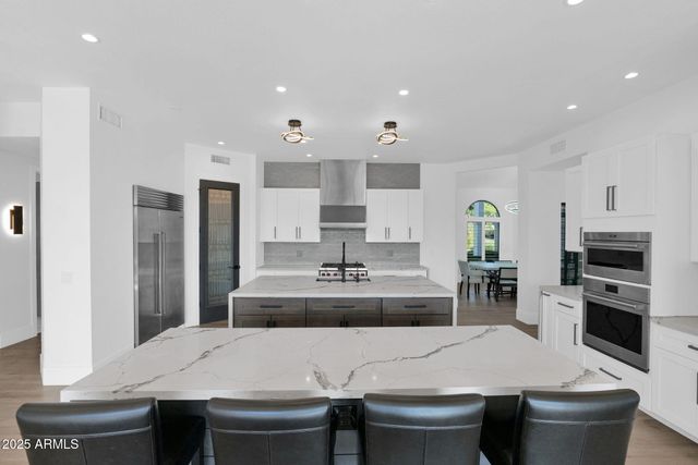 8595 E Sharon Drive, Scottsdale, AZ 85260