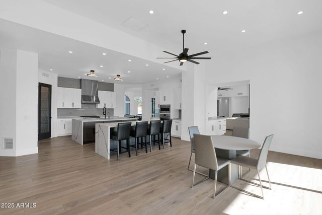 8595 E Sharon Drive, Scottsdale, AZ 85260