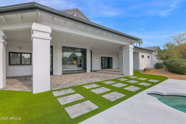 8595 E Sharon Drive, Scottsdale, AZ 85260