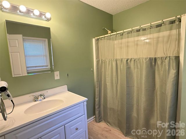 240 Nixon Road, Belmont, NC 28012