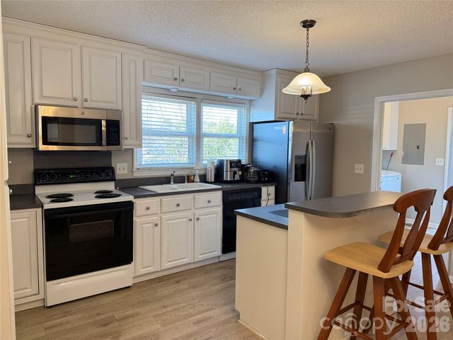 240 Nixon Road, Belmont, NC 28012