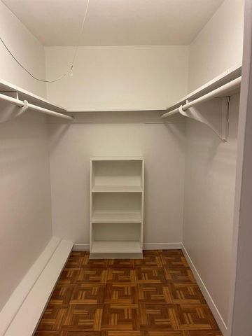 2822 Briarhurst Drive 42, Houston, TX 77057
