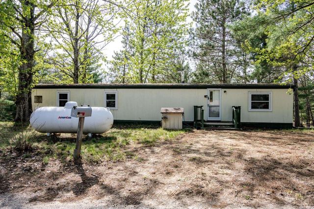 2149 Leona Street, Friendship, WI 53934