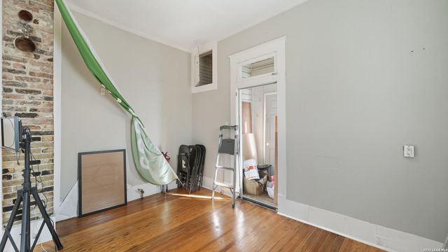 1502 Buena Vista, San Antonio, TX 78207
