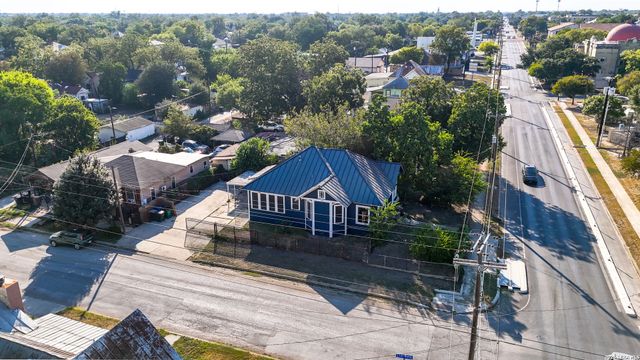 1502 Buena Vista, San Antonio, TX 78207