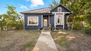 1502 Buena Vista, San Antonio, TX 78207