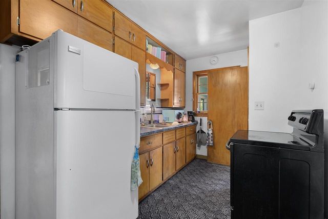 641 STATE STREET, Menasha, WI 54952