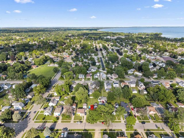 641 STATE STREET, Menasha, WI 54952