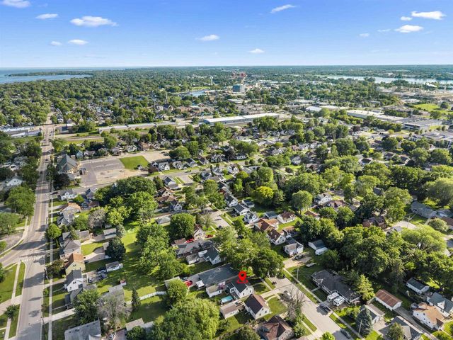 641 STATE STREET, Menasha, WI 54952