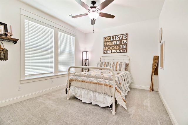 10 Clevedon Circle, Bella Vista, AR 72715