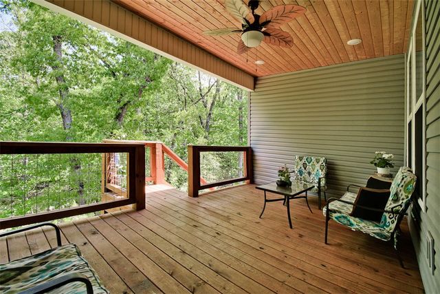 10 Clevedon Circle, Bella Vista, AR 72715