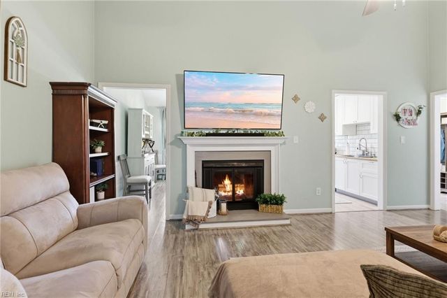 4141 Peridot DR, Virginia Beach, VA 23456