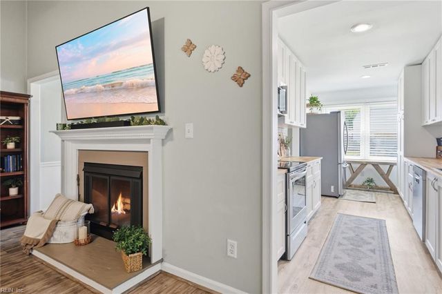 4141 Peridot DR, Virginia Beach, VA 23456