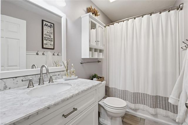 4141 Peridot DR, Virginia Beach, VA 23456
