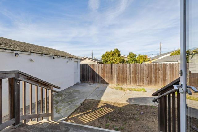 2139 108th Avenue, Oakland, CA 94603