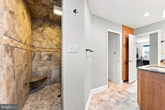 2 QUAIL RUN LN, Glenmoore, PA 19343