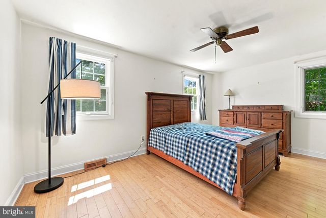 2 QUAIL RUN LN, Glenmoore, PA 19343