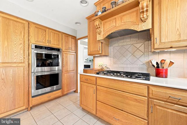 2 QUAIL RUN LN, Glenmoore, PA 19343