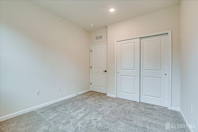 624 Sadie Circle, New Brunswick, NJ 08901