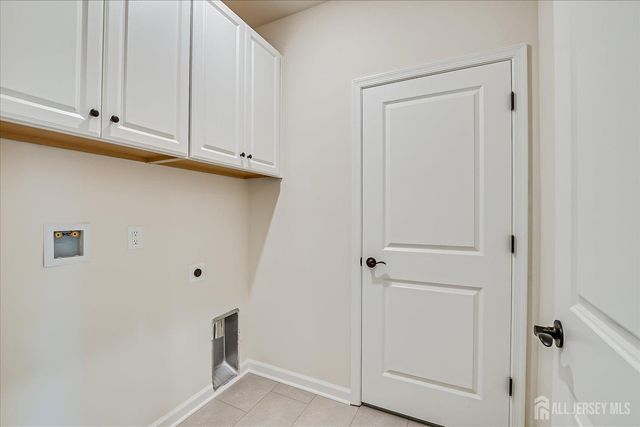 624 Sadie Circle, New Brunswick, NJ 08901