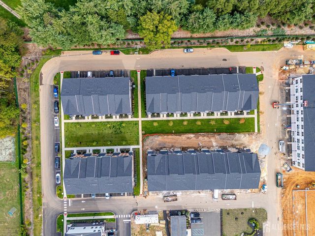 624 Sadie Circle, New Brunswick, NJ 08901