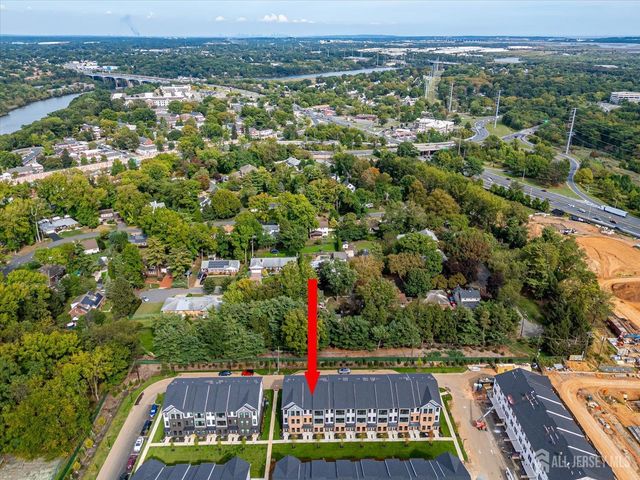 624 Sadie Circle, New Brunswick, NJ 08901