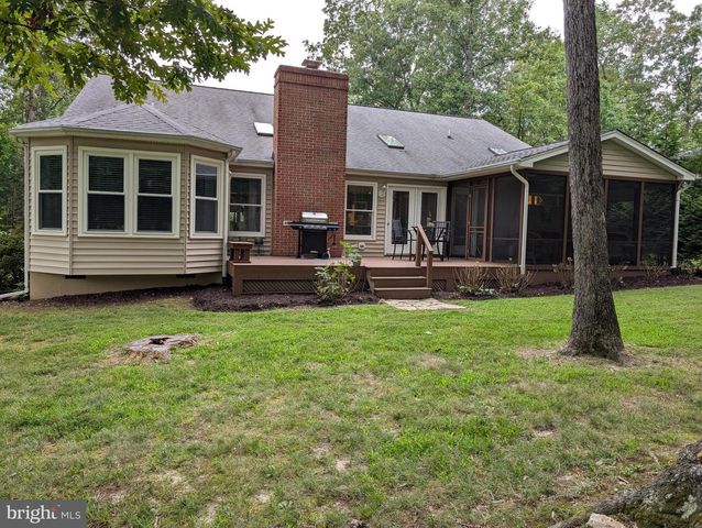 307 GREEN ST, Locust Grove, VA 22508