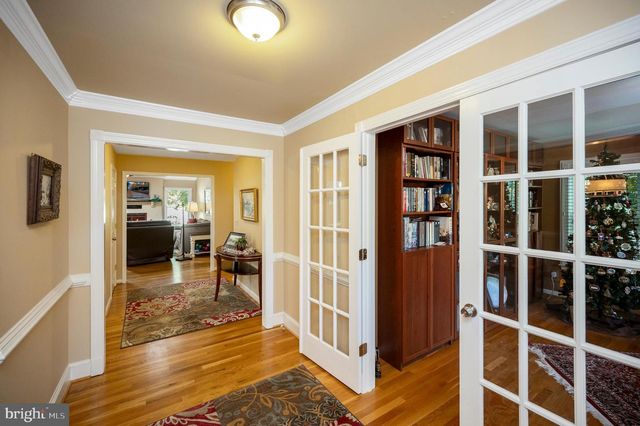 307 GREEN ST, Locust Grove, VA 22508