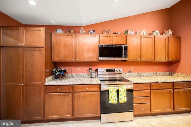 307 GREEN ST, Locust Grove, VA 22508