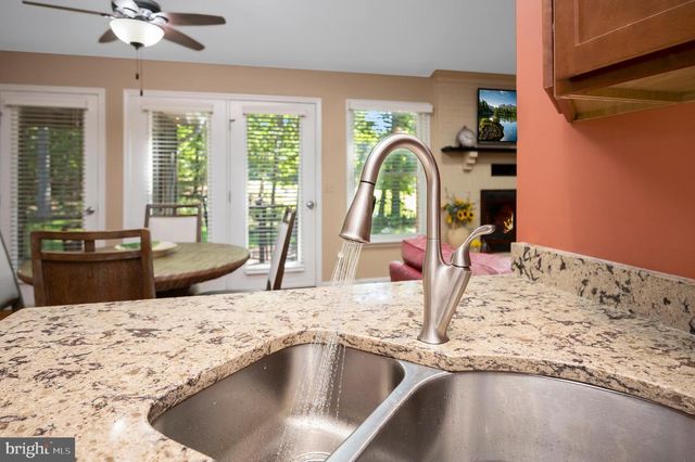 307 GREEN ST, Locust Grove, VA 22508