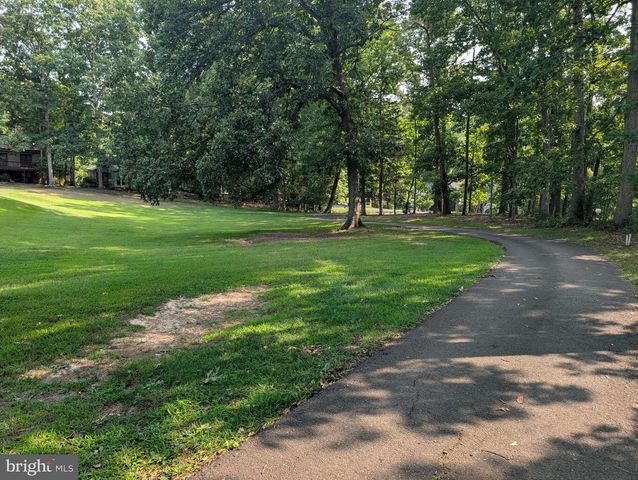 307 GREEN ST, Locust Grove, VA 22508