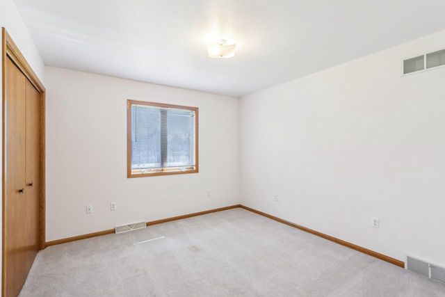 5008 Creek Haven Road, Cottage Grove, WI 53527