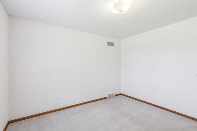 5008 Creek Haven Road, Cottage Grove, WI 53527