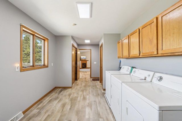 5008 Creek Haven Road, Cottage Grove, WI 53527