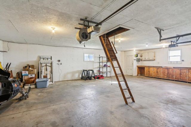 5008 Creek Haven Road, Cottage Grove, WI 53527