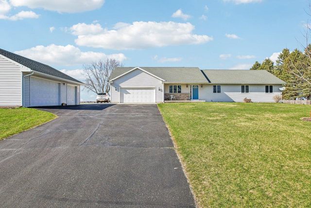 5008 Creek Haven Road, Cottage Grove, WI 53527