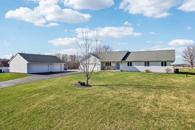 5008 Creek Haven Road, Cottage Grove, WI 53527