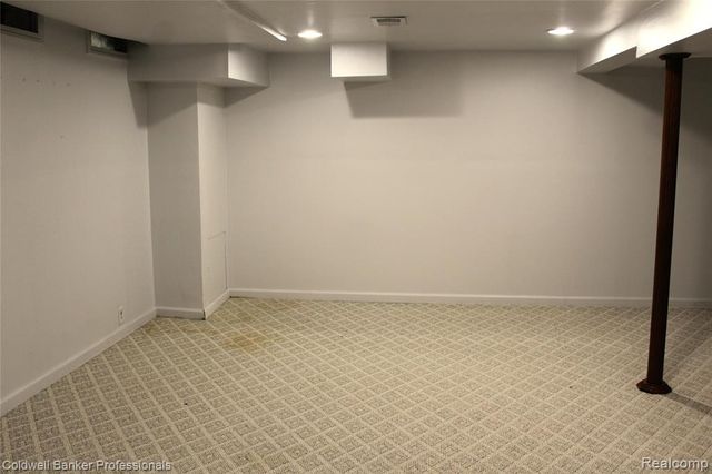 6586 Carriage Hills Drive, Canton, MI 48187