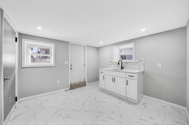 3004 Lasalle Avenue, Bronx, NY 10461