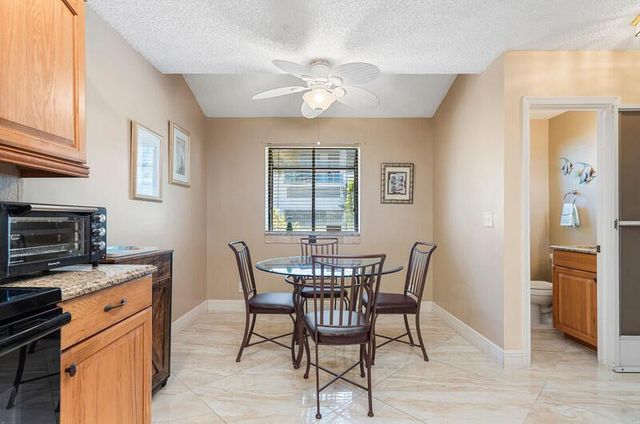 3409 SE 8th Street 6, Pompano Beach, FL 33062