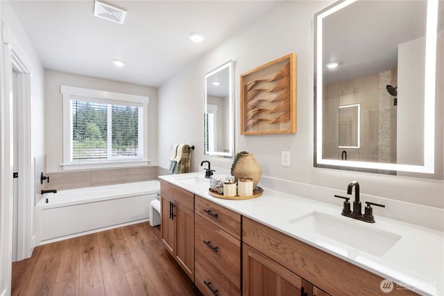 32427 Myrtle Avenue SE, Black Diamond, WA 98010