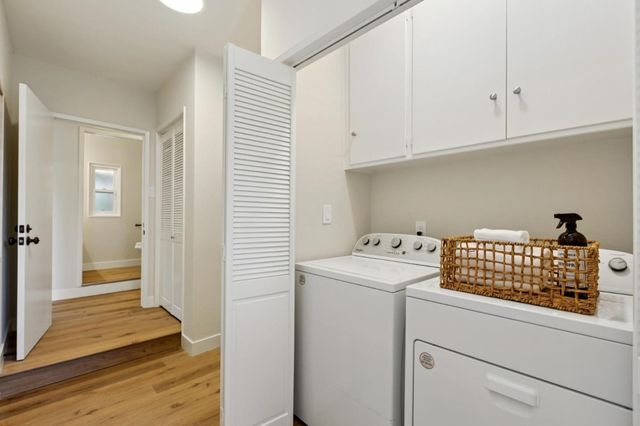 755 Santa Rita Avenue, Los Altos, CA 94022